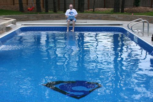 Shoemoney's Swimming in Pool